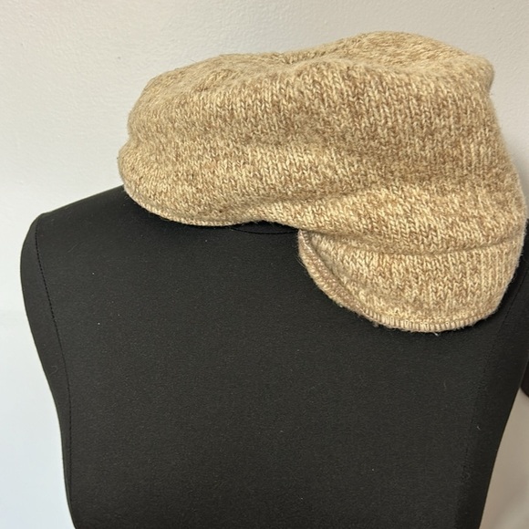 LL Bean Vintage Beige Wool Guide Hat Early Label Winter Cap Ear Flaps USA - Picture 2 of 7